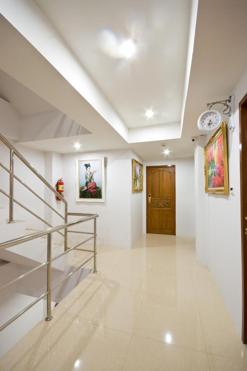 Richly Villa Banguecoque Exterior foto